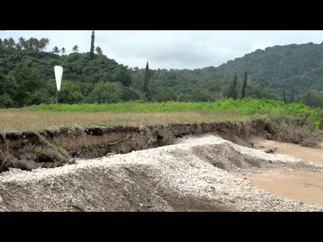 Vanuatu: Vital Roads